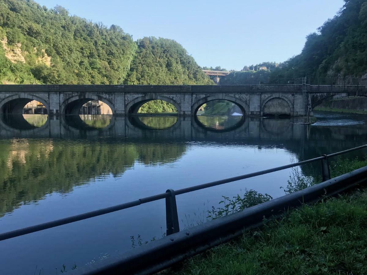 Appartamento Ampio E Indipendente Con Vista Giardino Paderno d'Adda Exterior foto